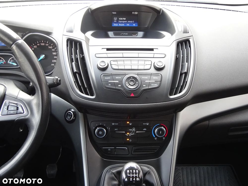 Ford Kuga - 13