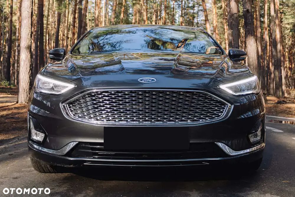Ford Fusion 2.0 EcoBoost Titanium - 2