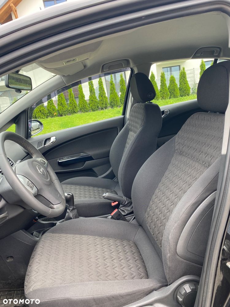 Opel Corsa 1.4 T Enjoy S&S - 11