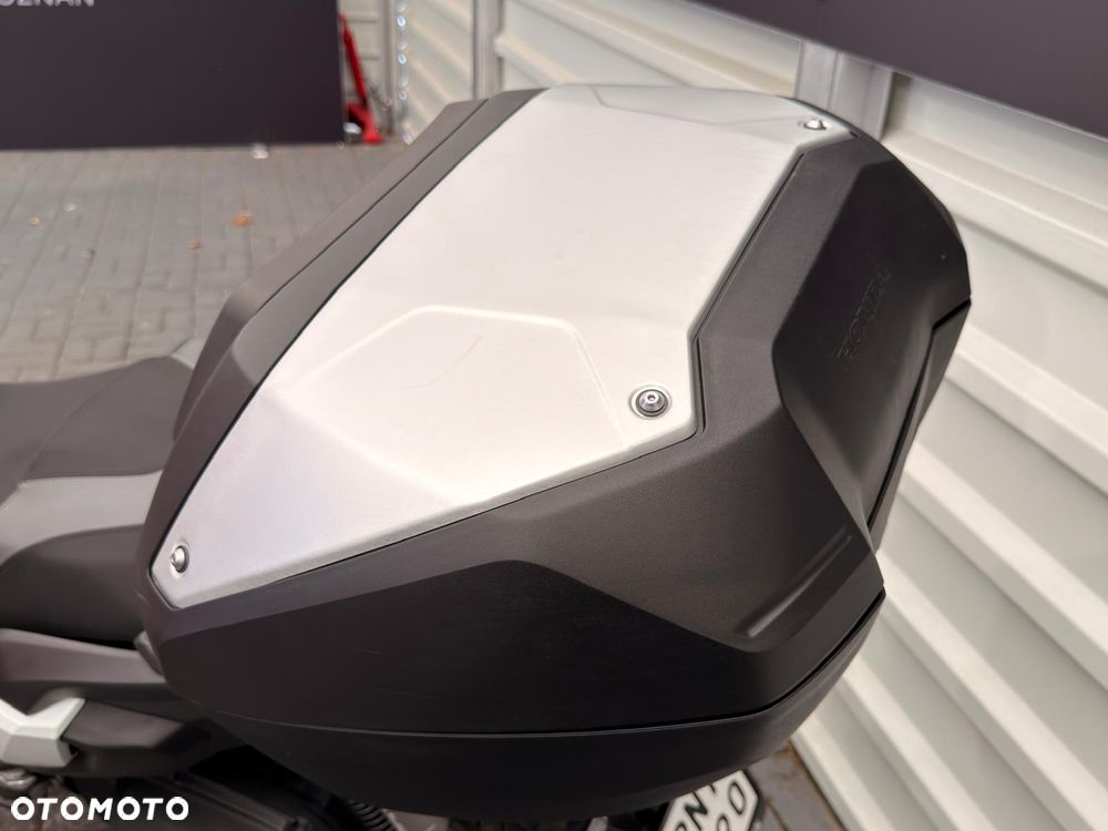 Honda ADV350 - 10