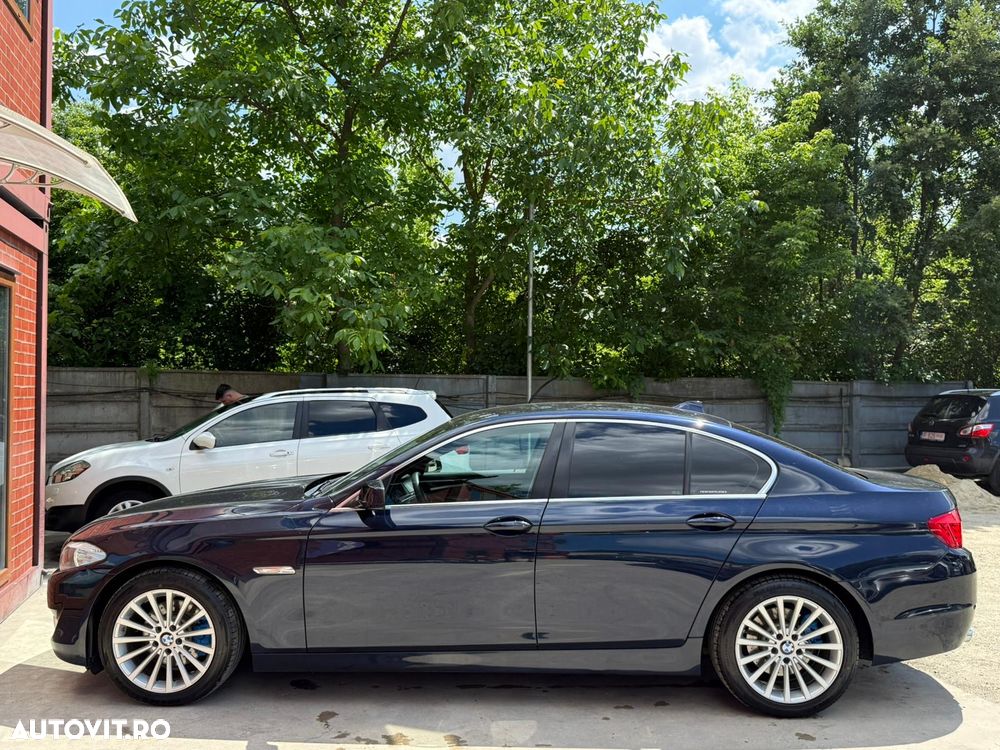 BMW Seria 5 520d - 27