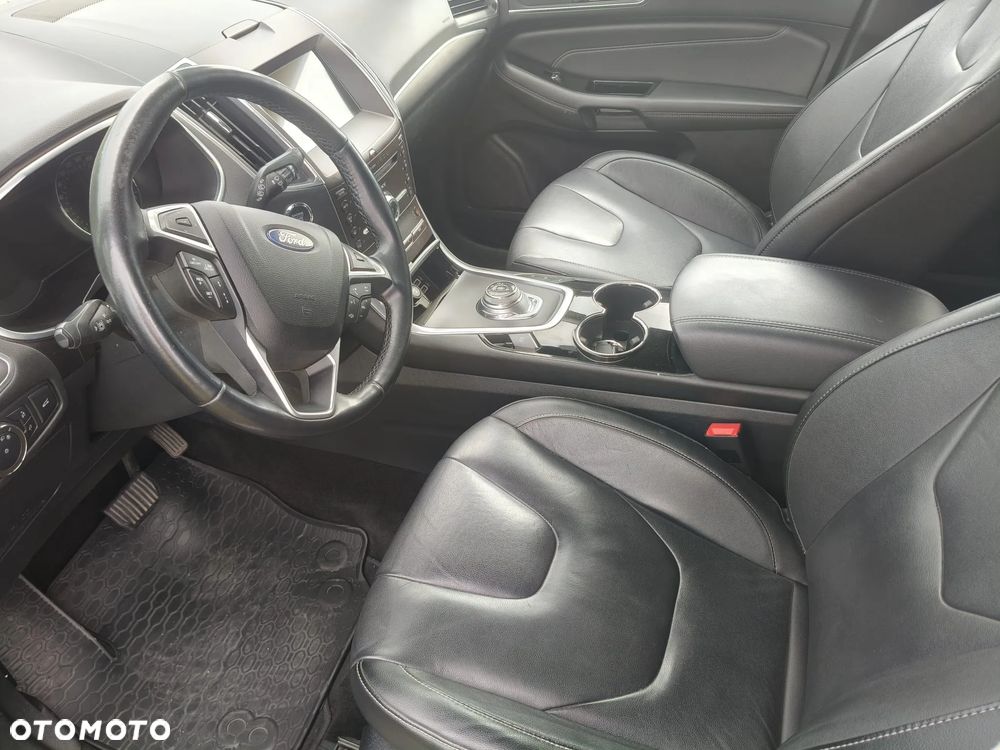 Ford S-Max 2.0 EcoBlue Titanium - 11