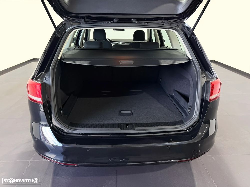 VW Passat Variant 1.6 TDI Confortline - 45