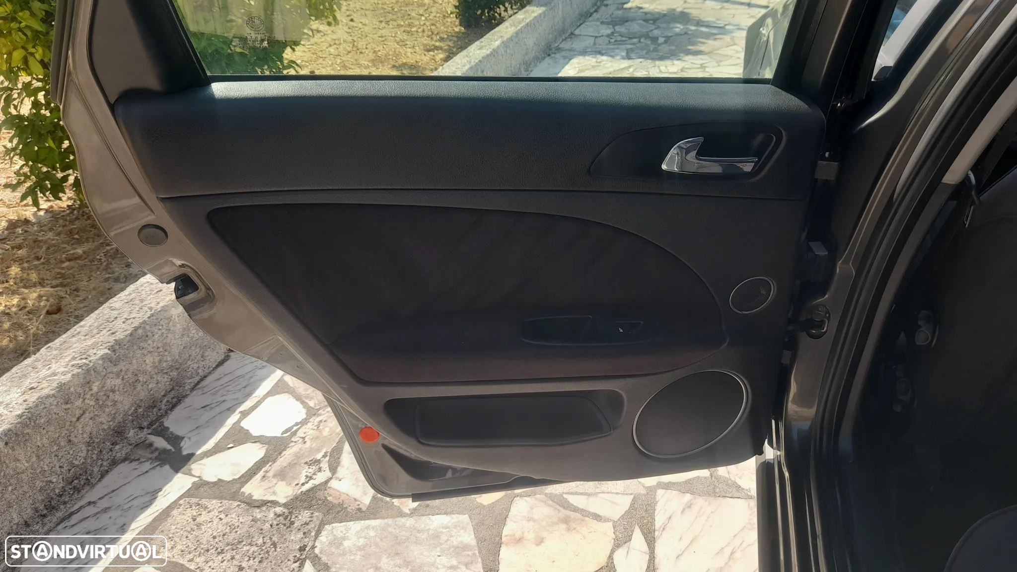Alfa Romeo 159 Sportwagon 1.9 JTDm 16V Sportiva - 27