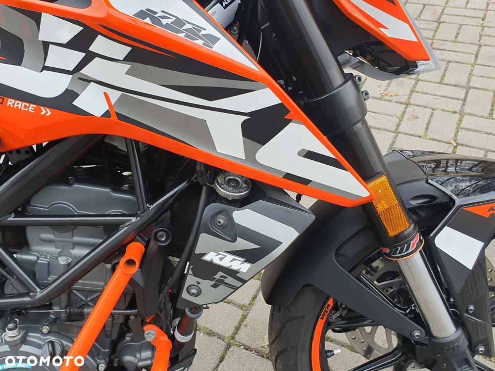 KTM Duke - 16