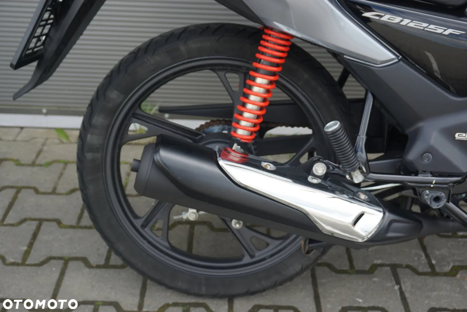 Honda CB - 11
