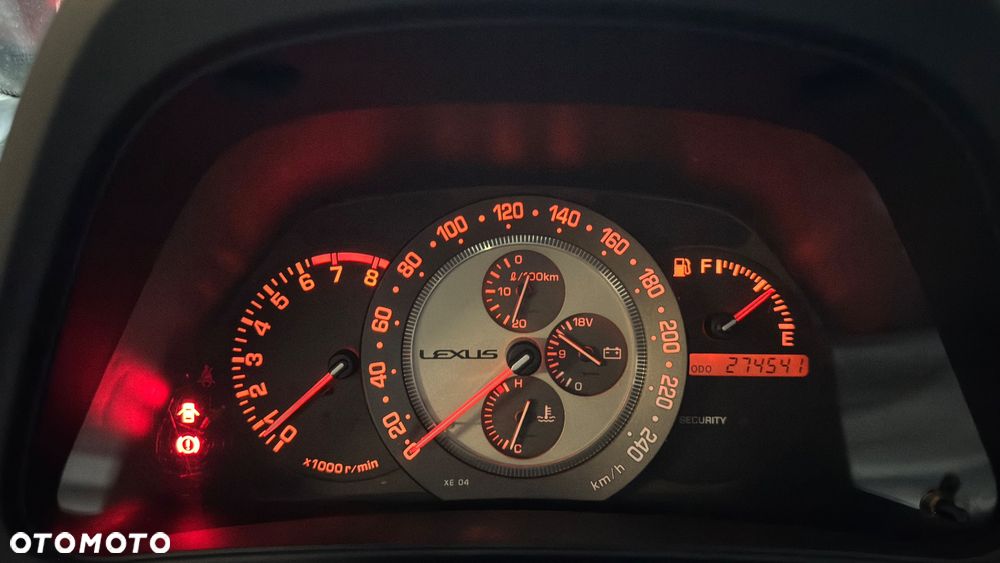 Lexus IS 200 SC Elegance - 14