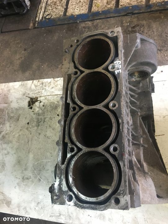 Blok silnika vw Golf IV Bora Seat Leon I 1.4 16V  AKQ AXP AHW - 6