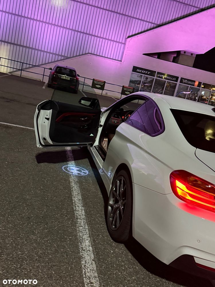 BMW Seria 4 428i xDrive Sport Line - 13