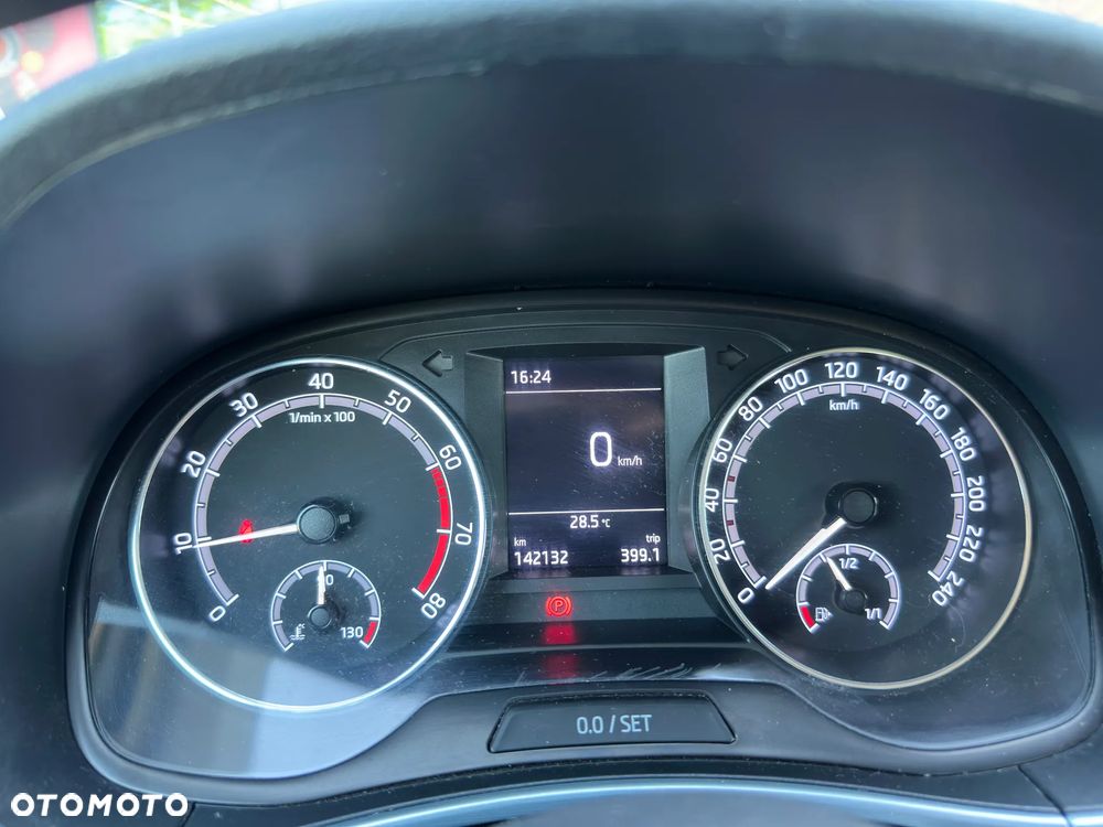 Skoda Fabia 1.0 TSI Ambition - 8