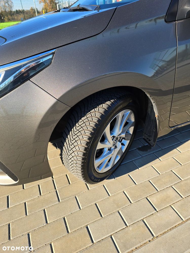 Toyota Corolla 1.6 Comfort - 22