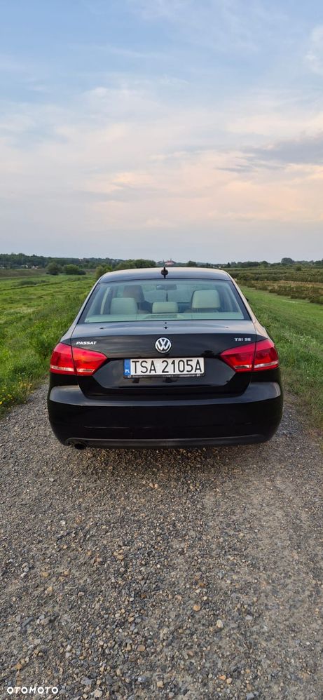 Volkswagen Passat 1.8 TSI Highline DSG - 4