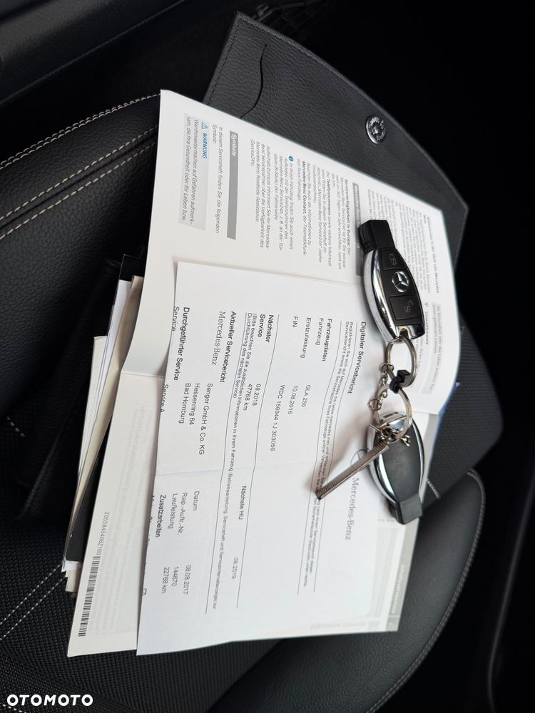 Mercedes-Benz GLA 250 7G-DCT SCORE - 21