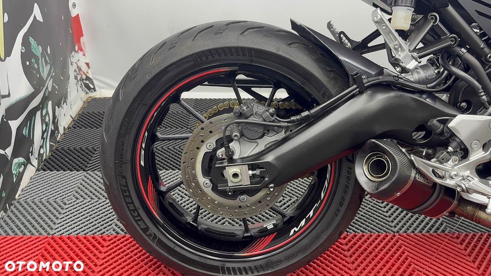 Yamaha MT - 31