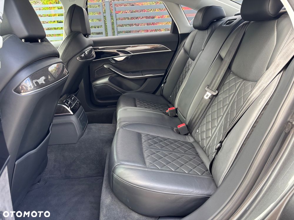 Audi S8 TFSI mHEV Quattro Tiptr - 37