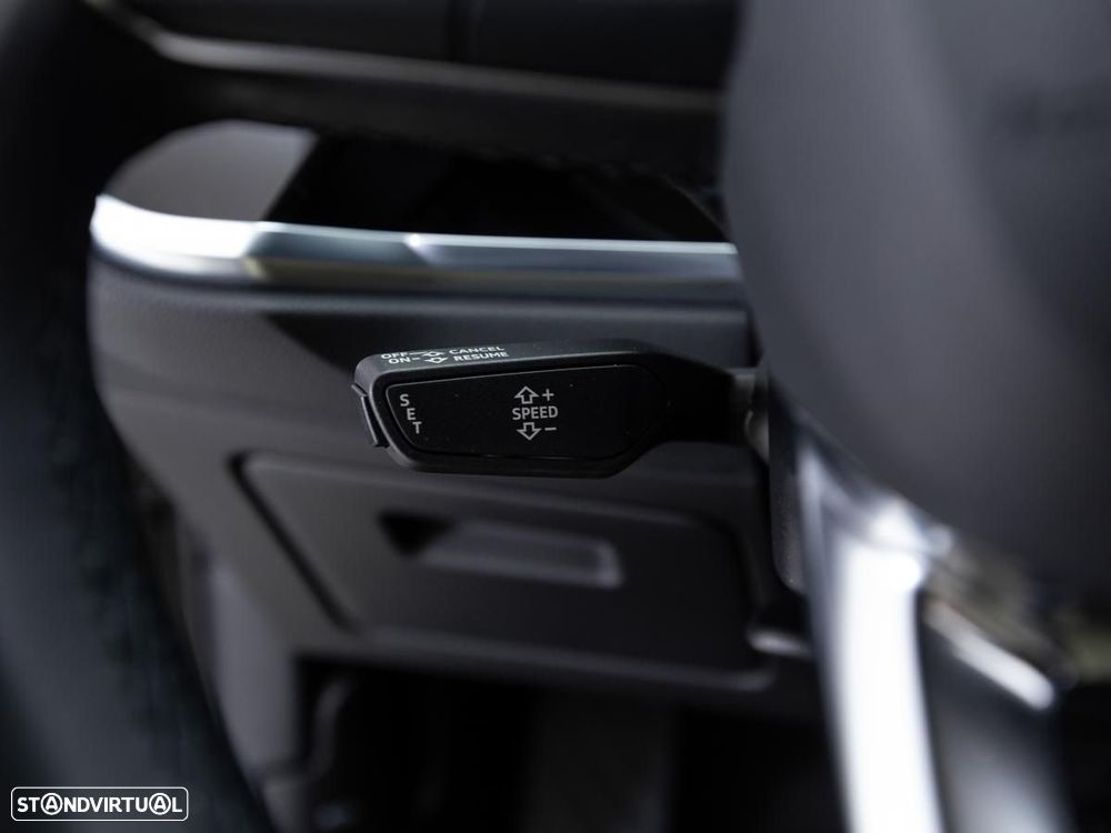 Audi Q3 45 TFSIe S tronic - 17