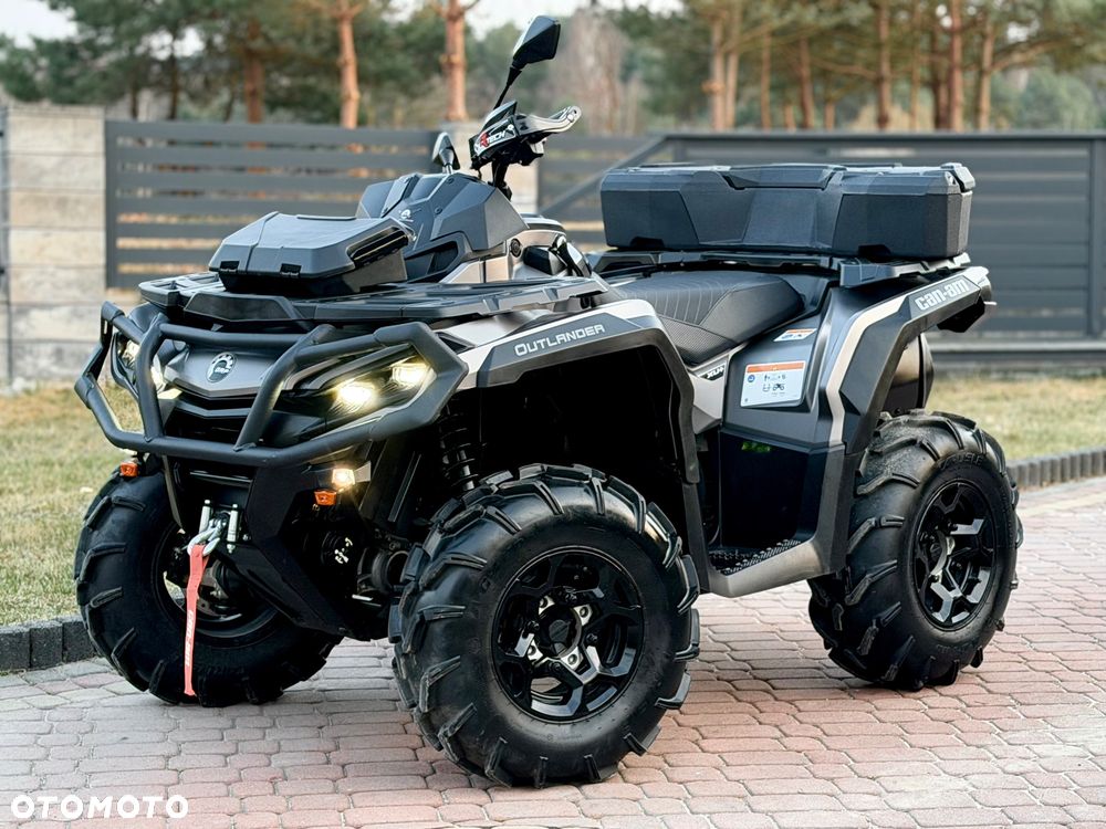 Can-Am Outlander - 1