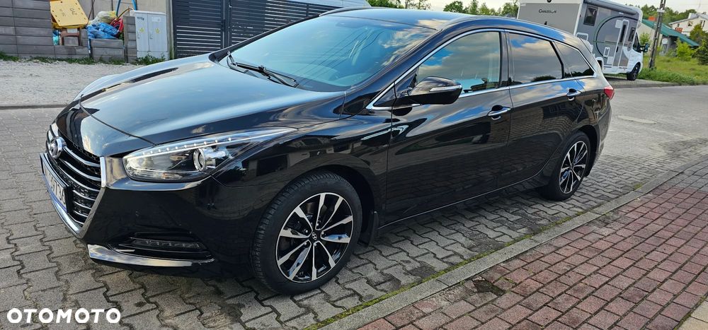 Hyundai i40 Kombi 1.7 CRDi Style - 1