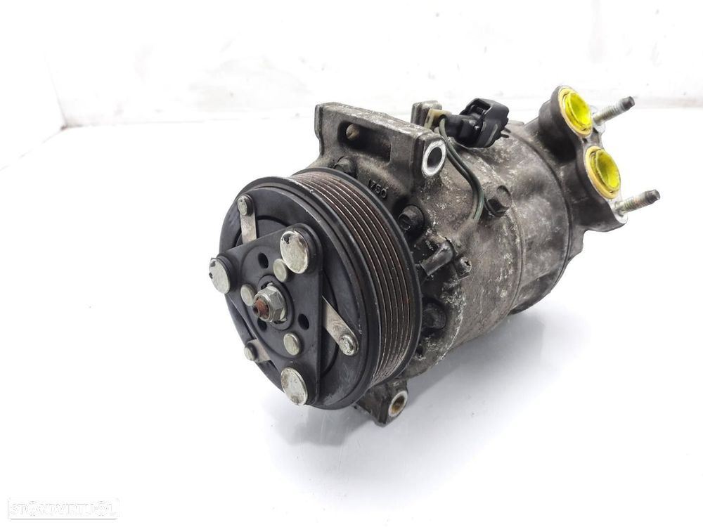COMPRESSOR DE AR CONDICIONADO FORD FOCUS - 1