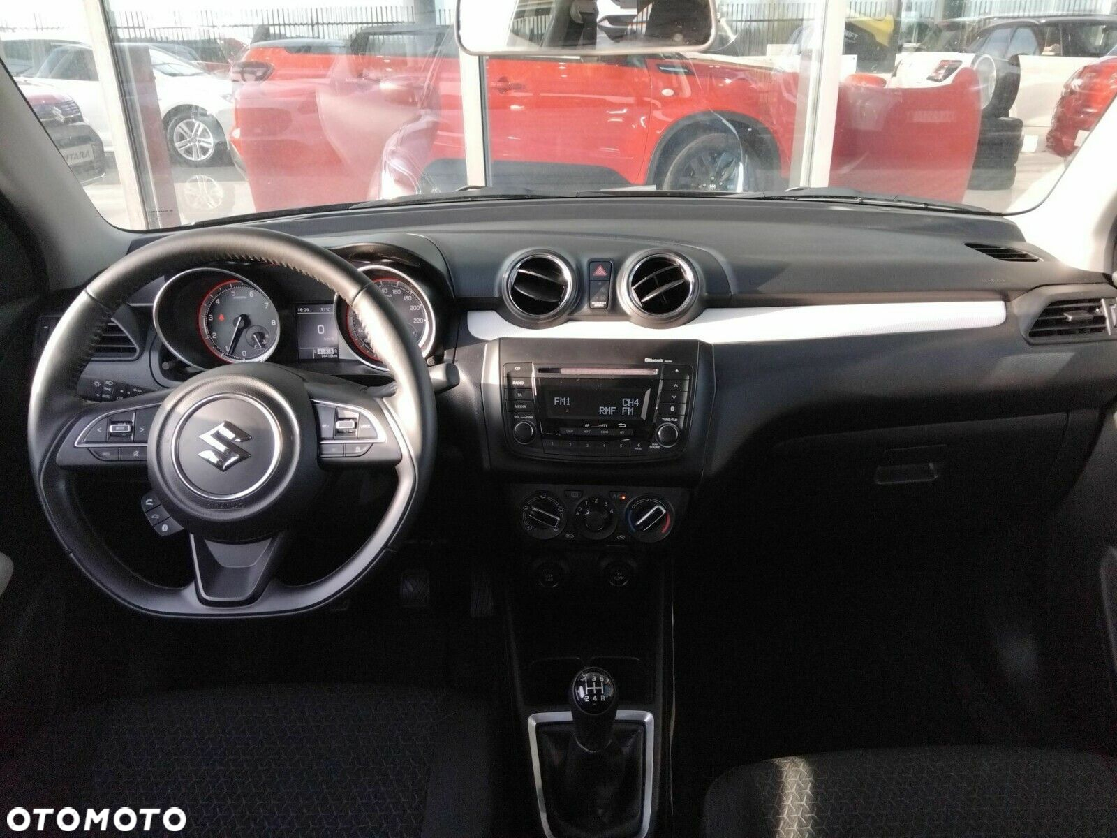 Suzuki Swift - 11