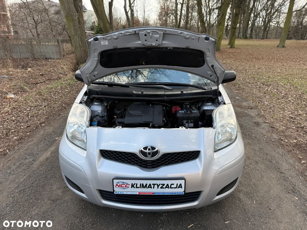 Toyota Yaris 1.0 VVT-i Sol - 24