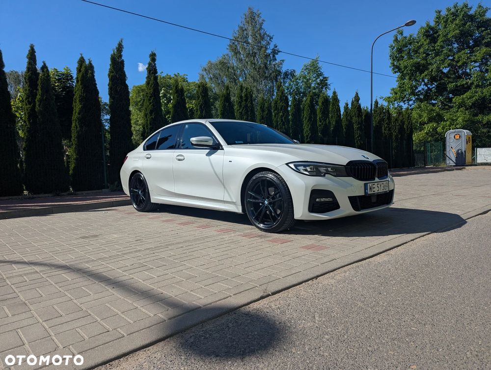 BMW Seria 3 320d xDrive M Sport - 1