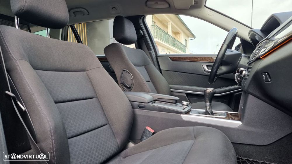Mercedes-Benz E 220 CDi Elegance BE 136g - 19
