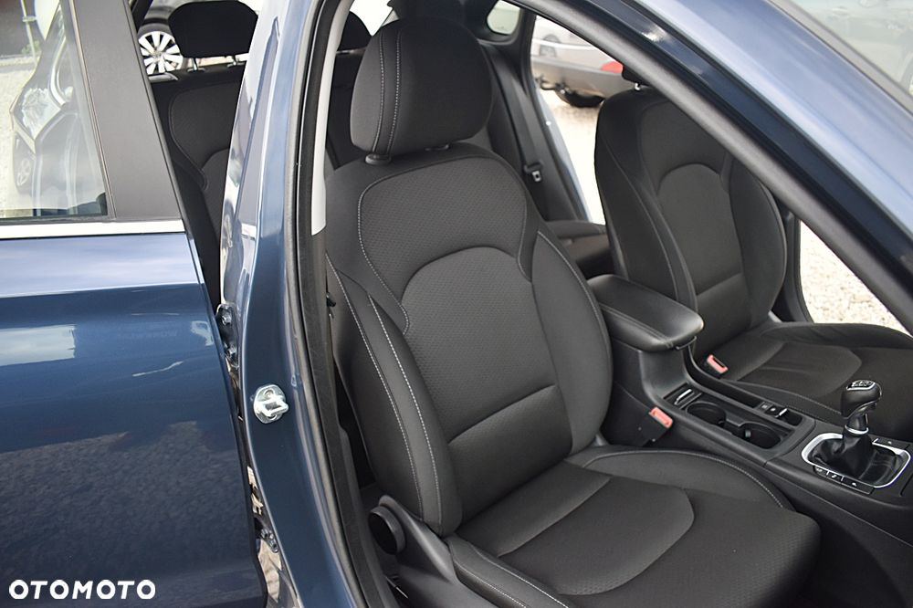 Hyundai i30 1.6 CRDI Passion Plus - 22
