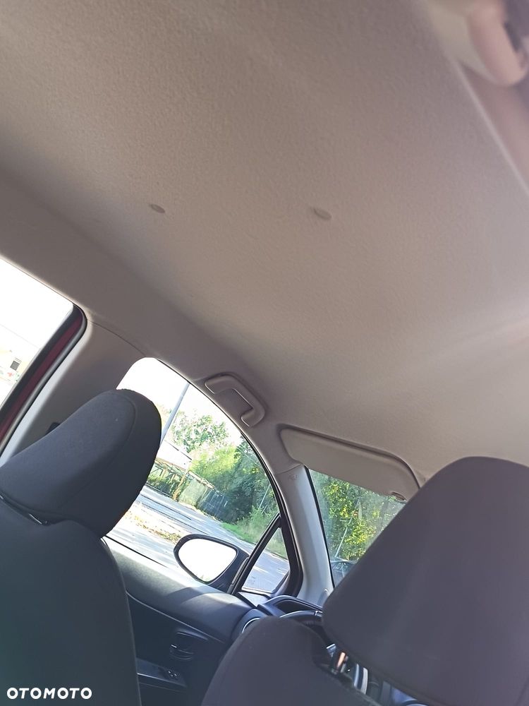 Toyota Yaris 1.33 VVT-i Comfort - 28