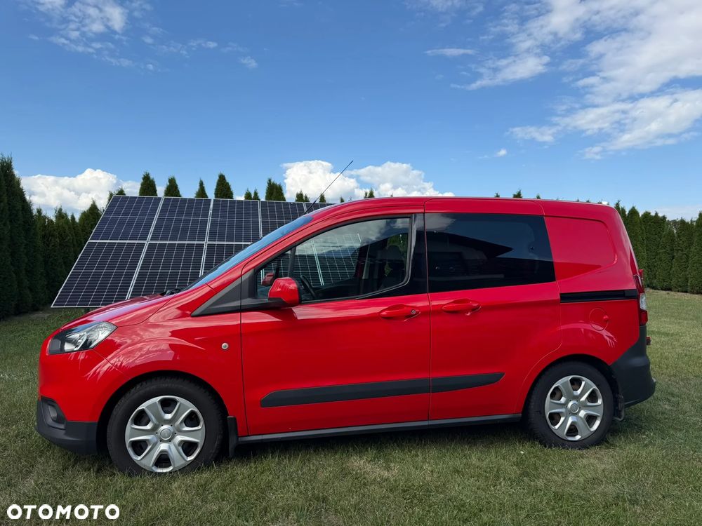 Ford Transit Courier 2020 photo 4