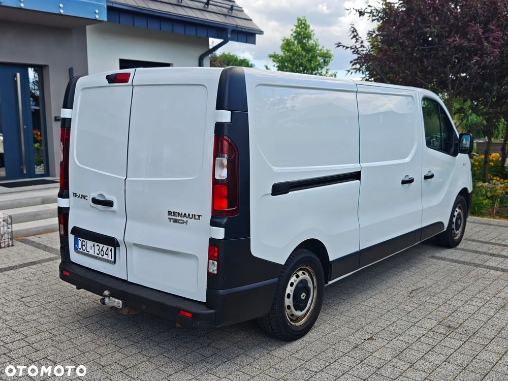 Renault Trafic L2H1 LONG  Keyless Kamera Klima Nawigacja * 158tys.km  * - 5