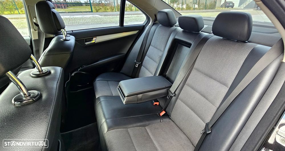 Mercedes-Benz C 250 CDi Avantgarde BlueEfficiency - 28
