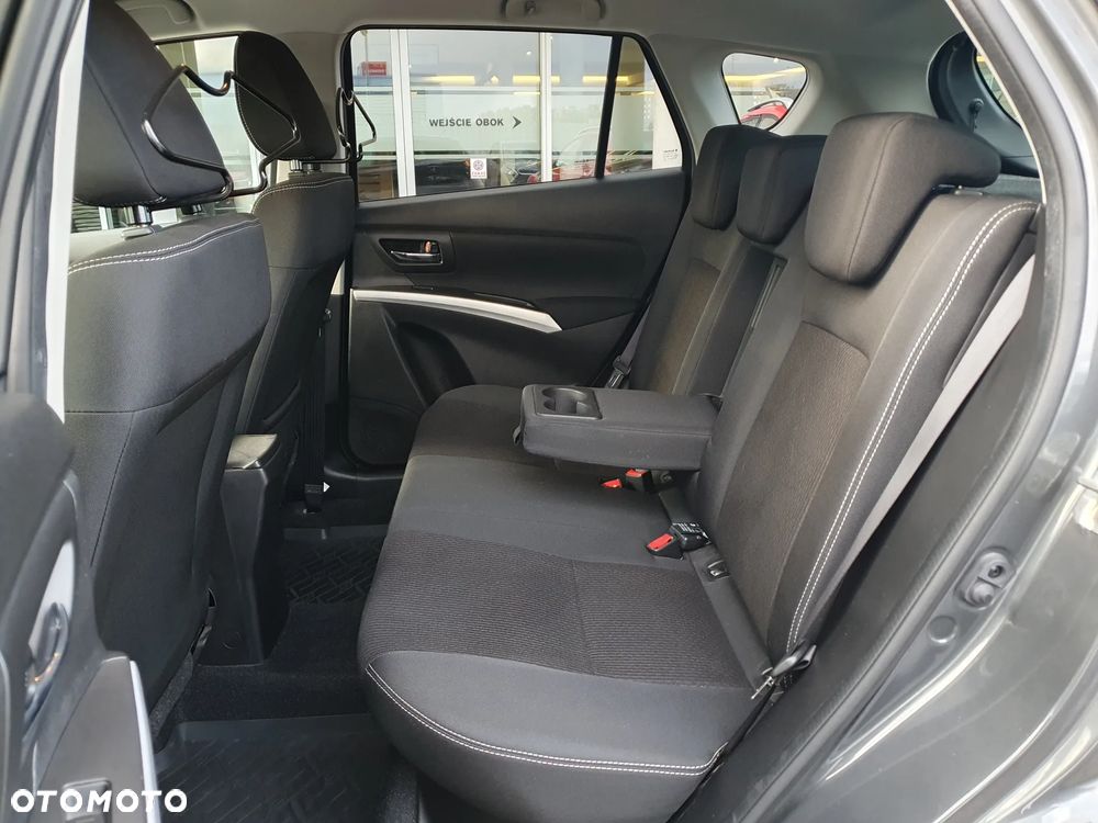 Suzuki SX4 S-Cross 1.4 T Premium 4WD - 22