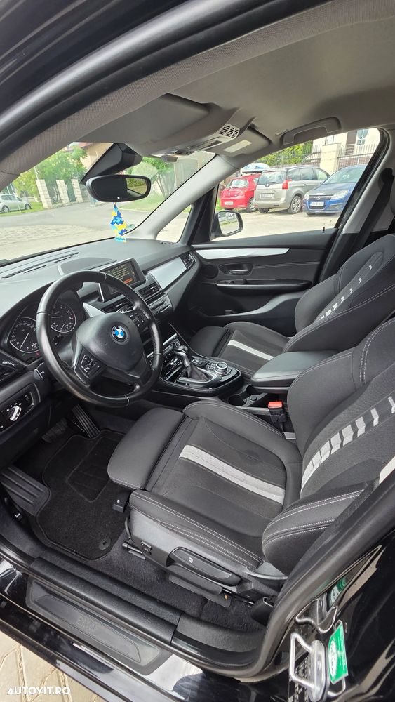 BMW Seria 2 216d Aut. Sport Line - 19