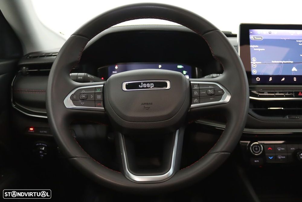 Jeep Compass 1.3 TG Trailhawk - 12