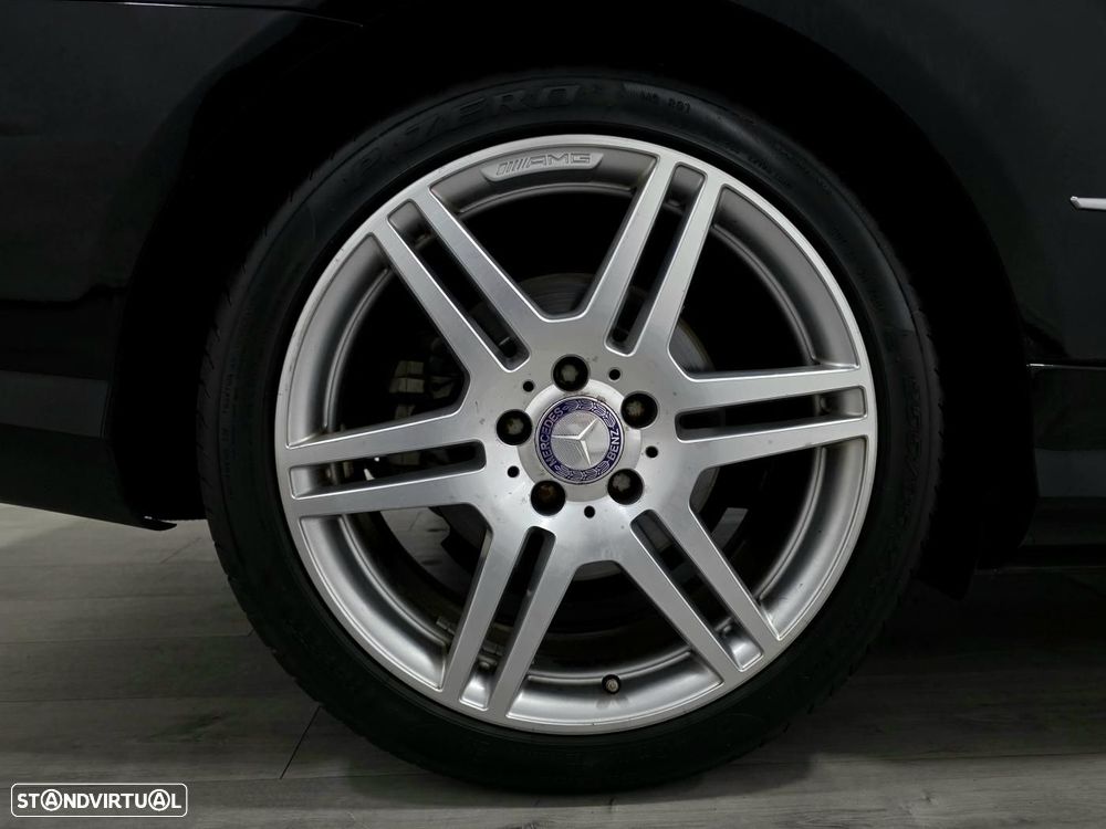 Mercedes-Benz E 250 - 35