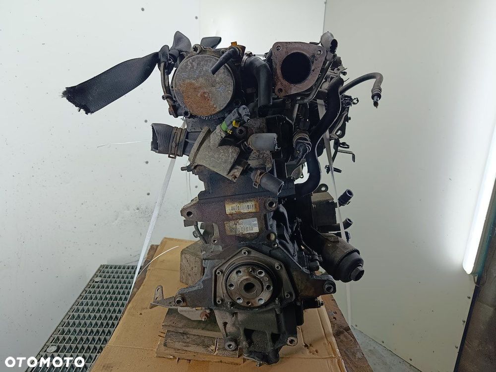 SILNIK OPEL ZAFIRA B Z19DT 1.9 CDTI - 7