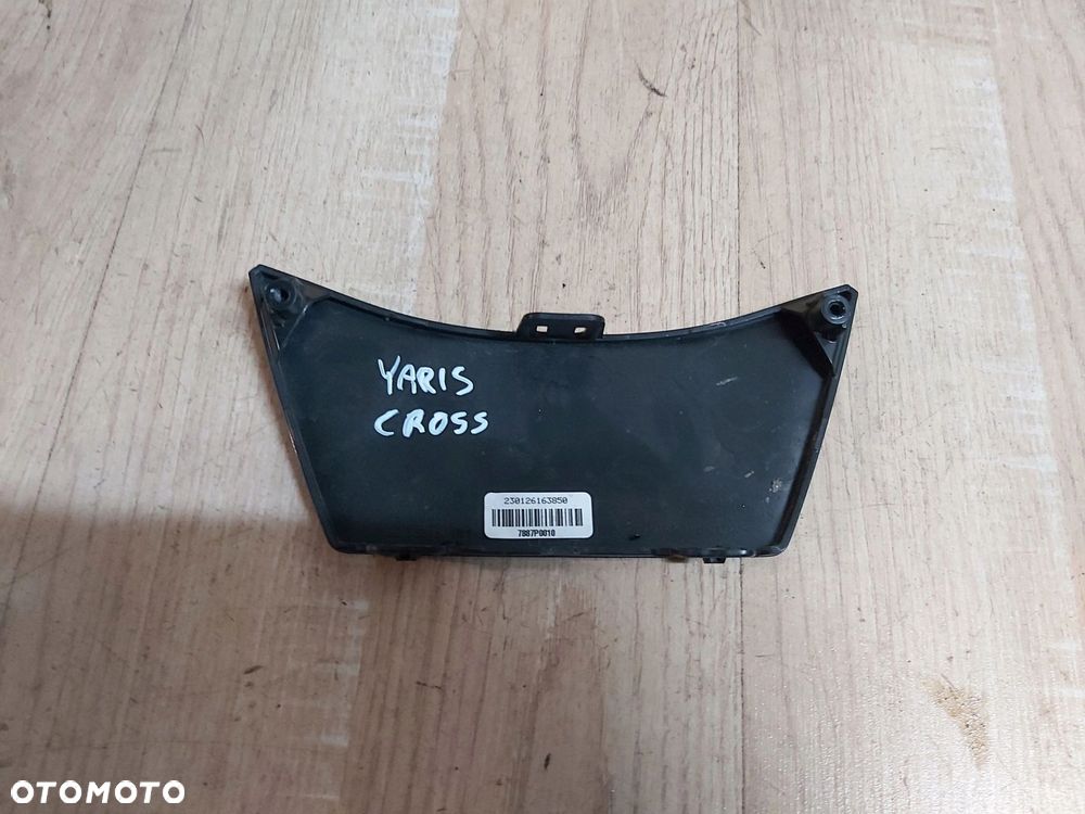 Toyota Yaris Cross zaślepka radaru przód osłona - 4
