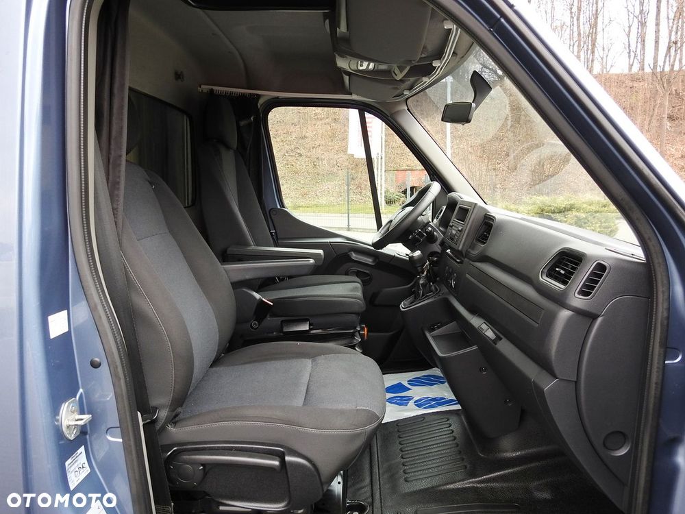 Renault MASTER  PLANDEKA 10 PALET WEBASTO TEMPOMAT LEDY PNEUMATYKA KLIMATYZACJA  165KM - 36