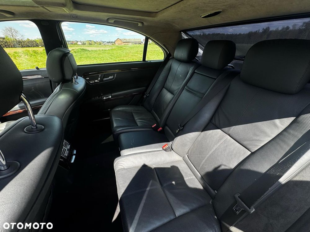 Mercedes-Benz Klasa S 600 L Automatik - 24
