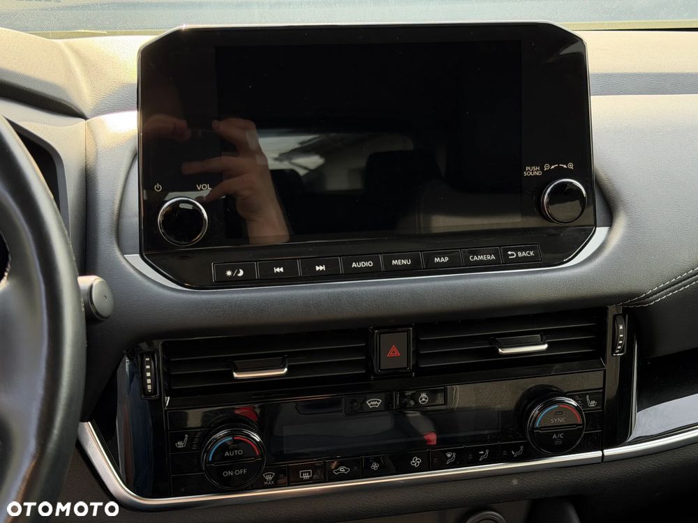 Nissan Qashqai 1.3 DIG-T MHEV N-Connecta Xtronic - 19
