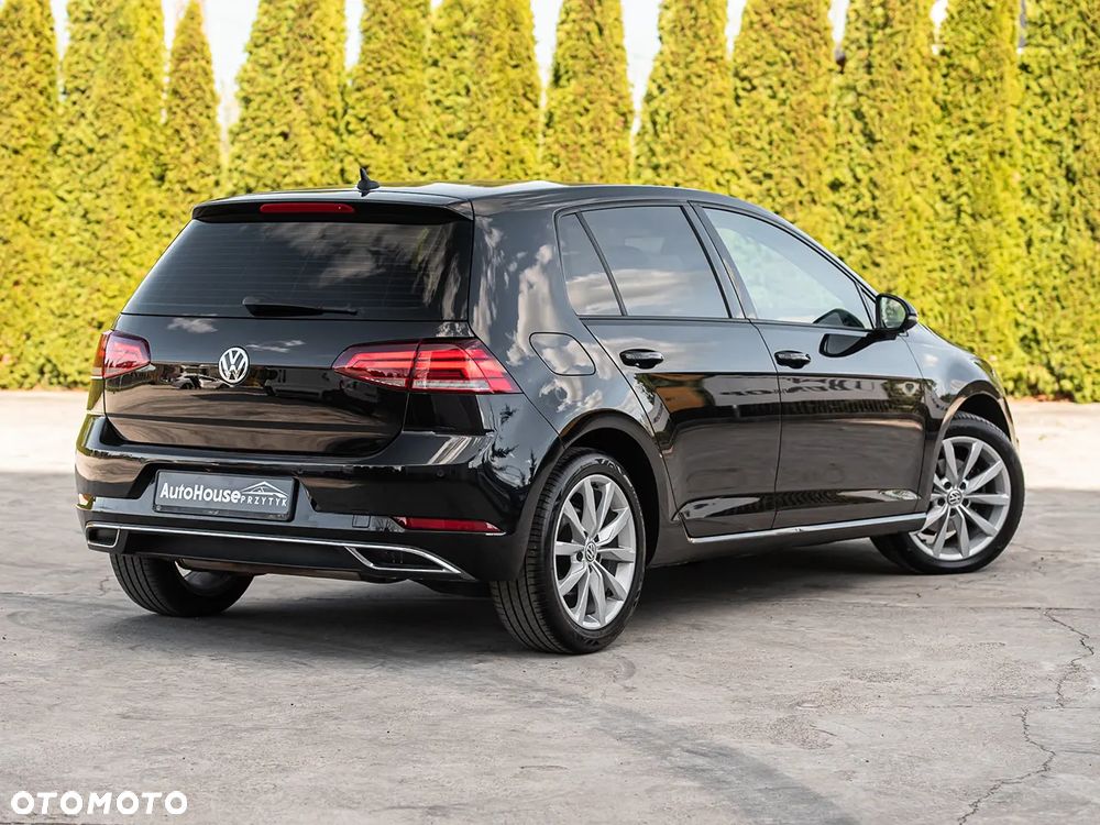 Volkswagen Golf - 3
