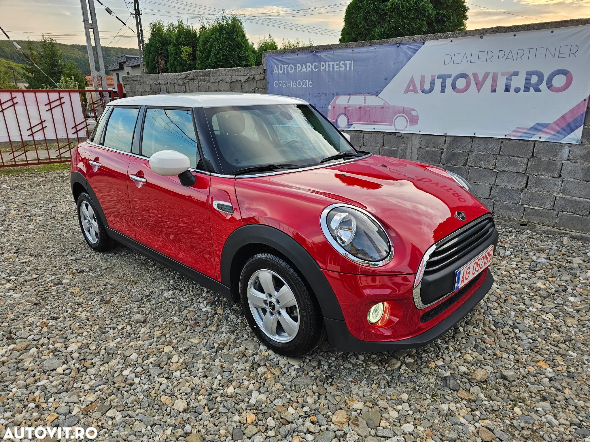 Mini ONE Standard - 1