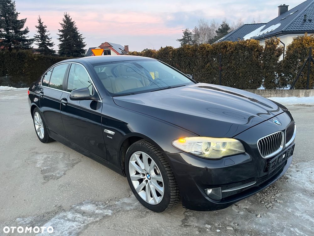 BMW Seria 5 530d xDrive Sport-Aut - 3
