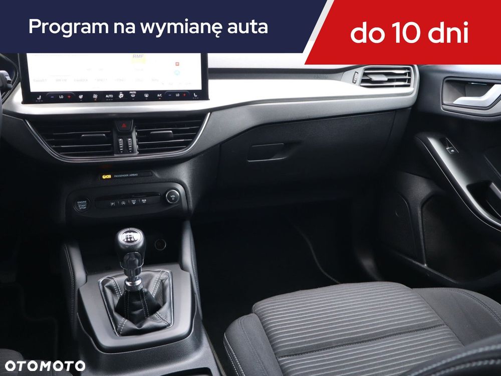 Ford Focus - 10