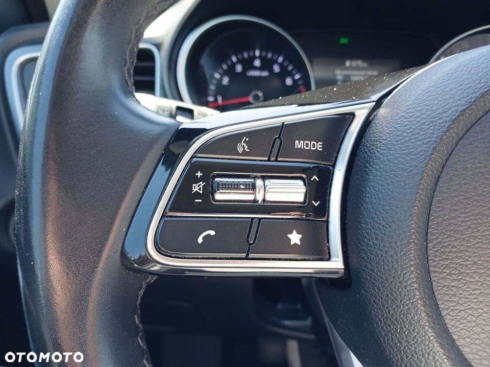 Kia Ceed 1.5 T-GDI M - 11