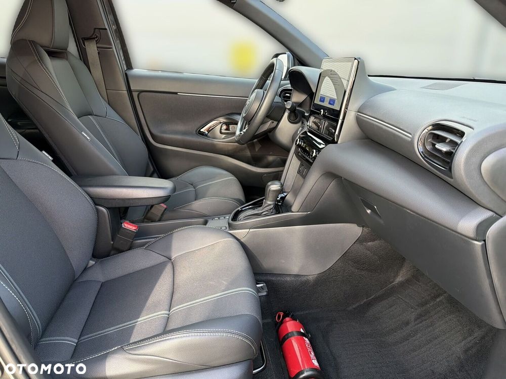 Toyota Yaris Cross Hybrid 1.5 Executive - 8
