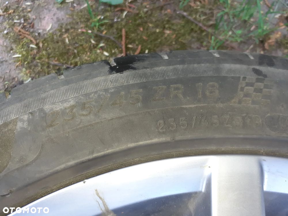VW Passat B8 Koła 235/45 R18 ET44 Komplet Felgi z Oponami - 3