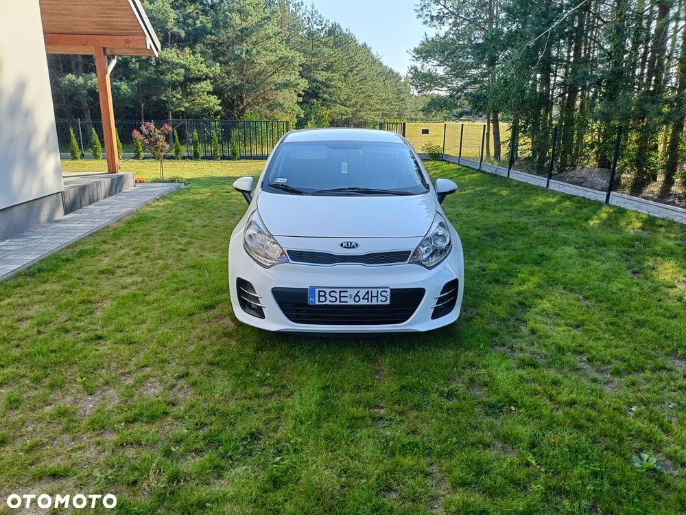 Kia Rio - 1