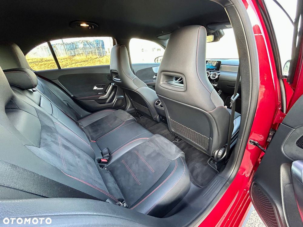 Mercedes-Benz Klasa A 200 AMG Line 7G-DCT - 30